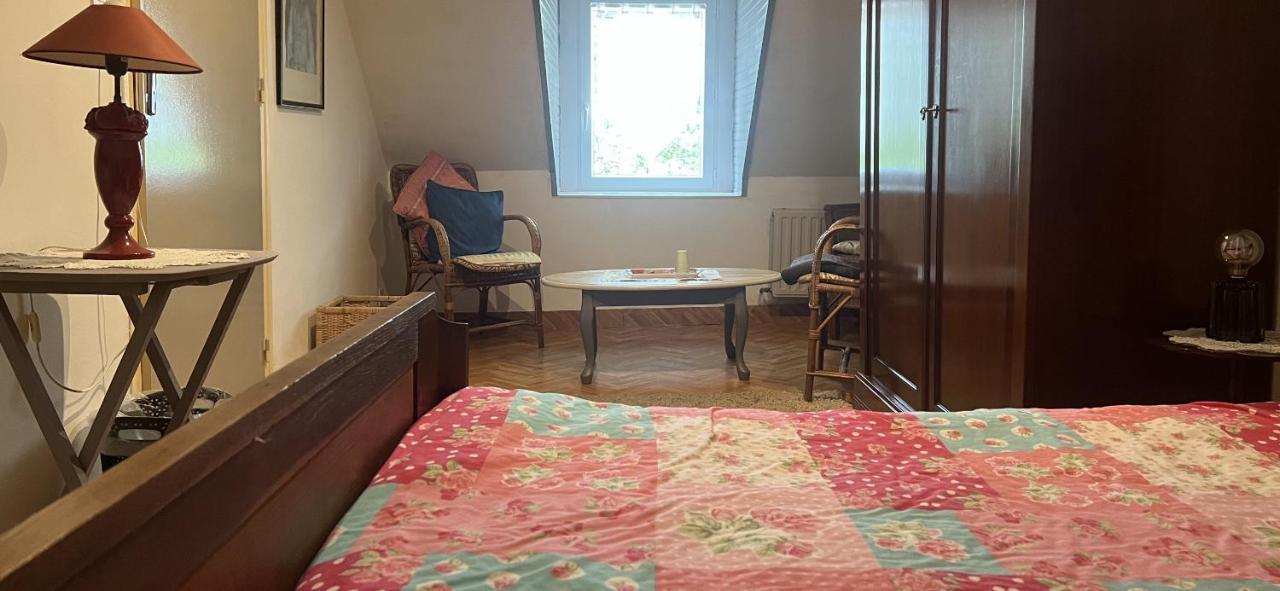 Double & Family Rooms In Tranquility In Blue Saint-Mars-sur-la-Futaie Zewnętrze zdjęcie